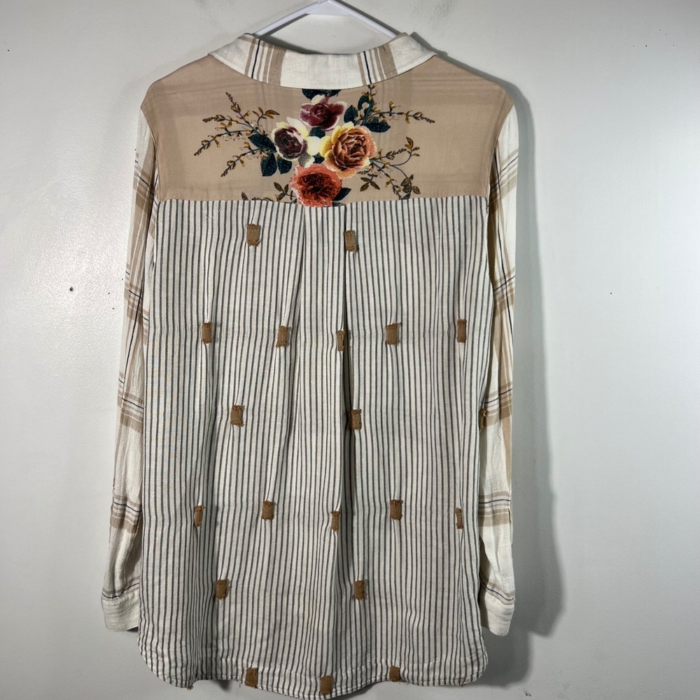 John Mark Soft Plaid Floral Button Shirt Long Sleeve M White Tan Black - Picture 2 of 9